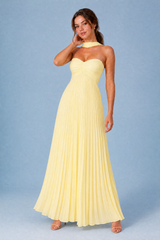 Vestido largo plisado de espalda descubierta
