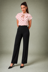 Blusa de lunares con lazo al cuello