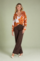 Camisa amplia con estampado floral