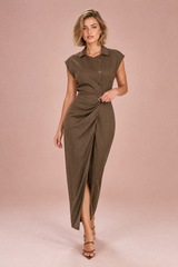 Vestido largo marrón cuello camisero