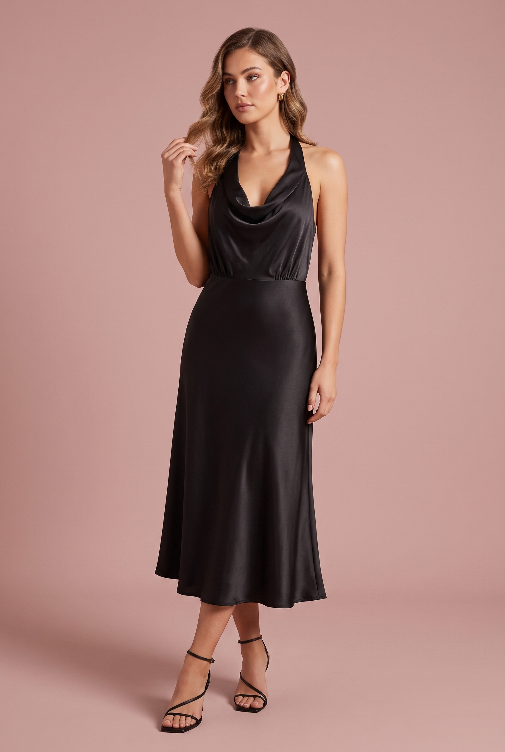 Robe noire col licou satinée | Vue de face | Lounelle Paris