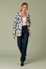 Chaqueta acolchada reversible estampada