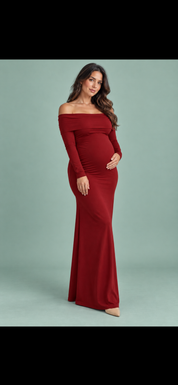 Vestido maxi premamá burdeos de malla fruncida con escote bardot