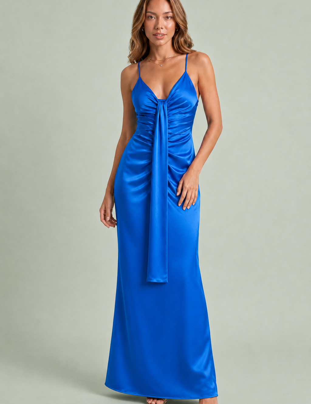 Vestido largo con escote en V drapeado