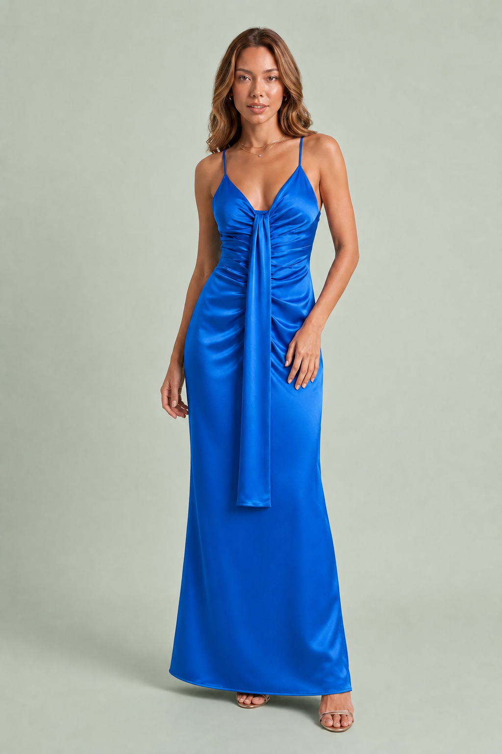 Vestido largo con escote en V drapeado
