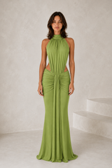 Vestido largo ajustado de cuello alto