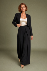 Pantalón ancho negro con pliegues delanteros