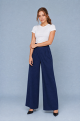 Pantalón plisado de tiro alto y pernera ancha