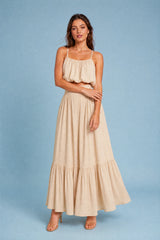 Conjunto de falda larga con tirantes finos