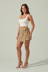 Falda pantalón cruzada de tiro alto