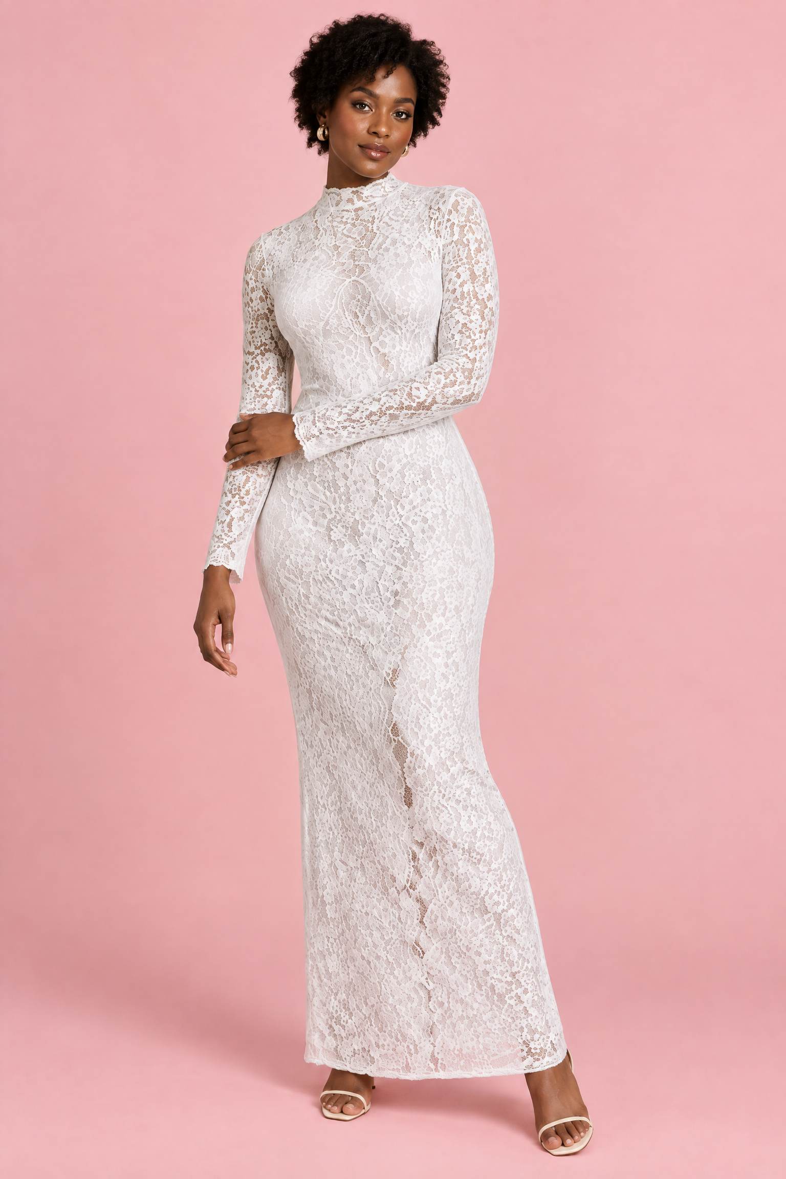 Robe longue blanche en dentelle | Porté sur une autre silhouette | Lounelle Paris