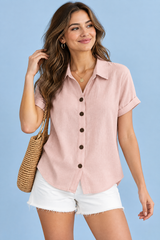 Camisa rosa de manga corta con cuello