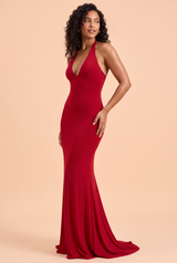 Vestido largo rojo ajustado con escote en V