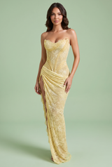 Vestido largo de encaje fruncido amarillo pálido