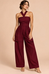Mono de pernera ancha con escote halter burdeos