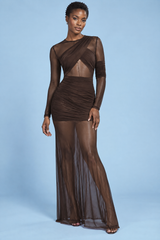 Vestido largo marrón ceñido con frunces