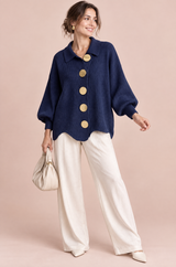 Cárdigan oversize de punto azul marino con cuello camisero