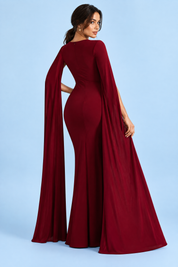 Robe longue moulante rouge à encolure carrée, effet torsadé et manches façon cape | Vue de dos | Lounelle Paris