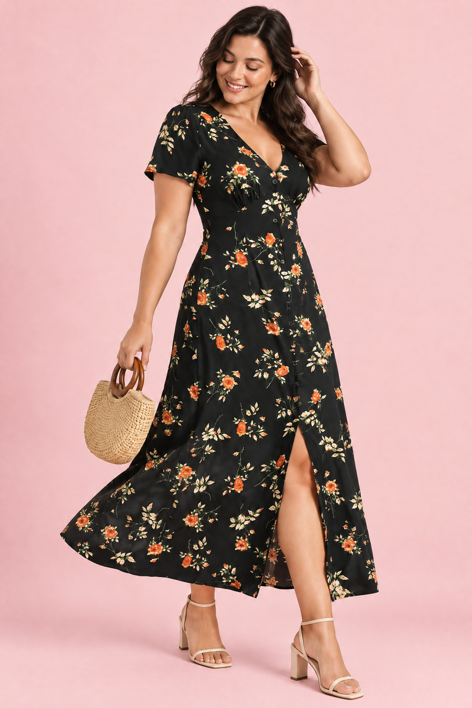 Robe noire évasée à col V | Porté sur une autre silhouette | Lounelle Paris