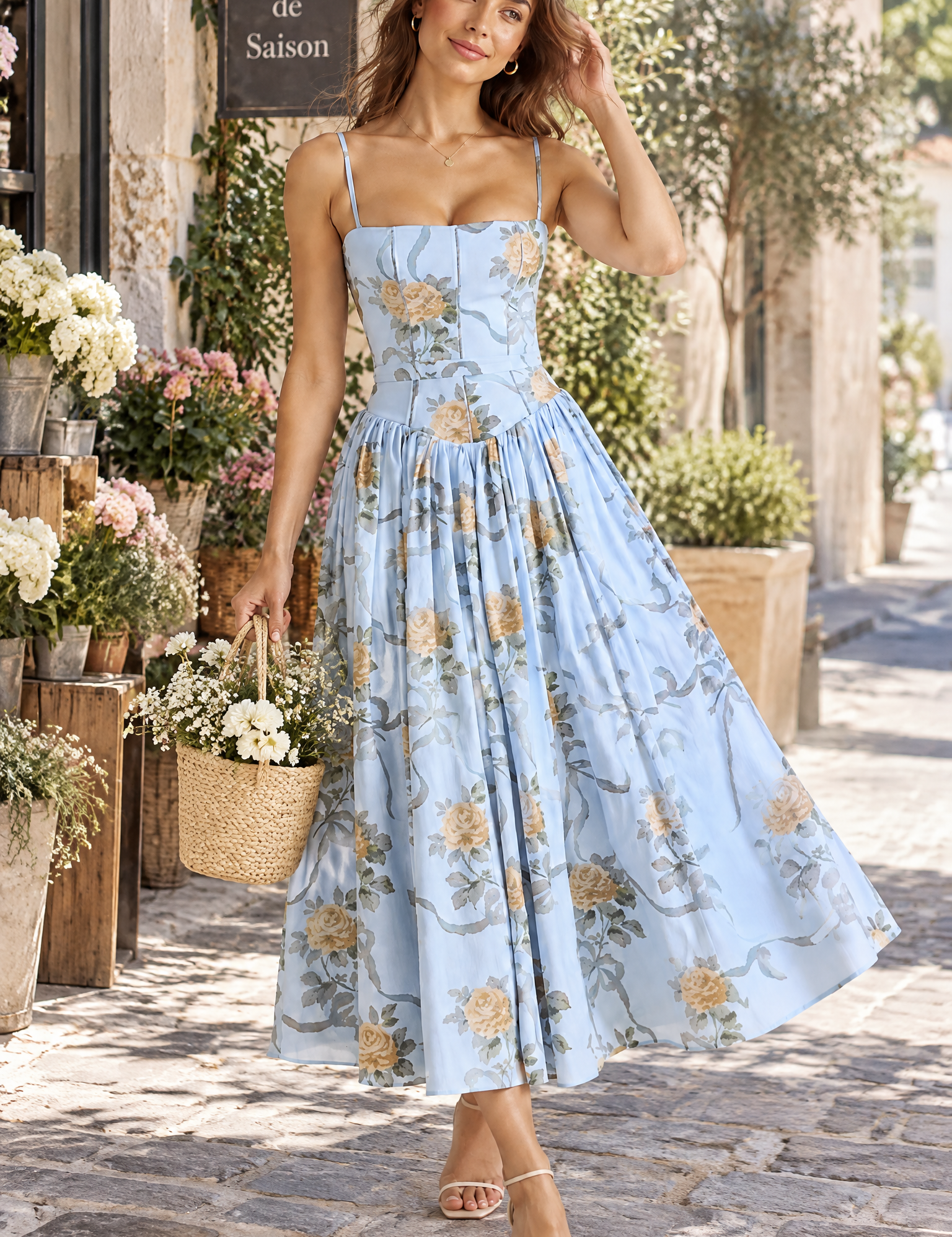 Robe longue bleue à corset | Photo lifestyle | Lounelle Paris