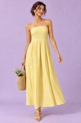 Vestido largo amarillo de corte evasé y palabra de honor