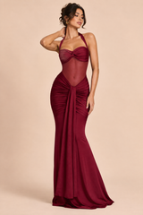 Vestido largo burdeos fruncido con escote halter