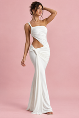 Vestido asimétrico blanco con abertura
