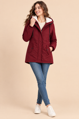 Parka oversize con capucha burdeos