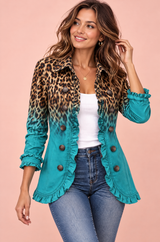 Chaqueta entallada turquesa con estampado de leopardo