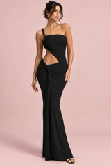 Vestido asimétrico negro con abertura