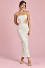 Vestido maxi blanco de encaje con escote palabra de honor