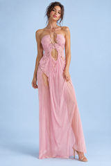 Vestido largo rosa asimétrico con aberturas