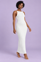 Vestido largo ceñido con espalda descubierta blanco