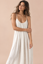 Robe longue fluide dos nu blanc cassé | Vue rapprochée | Lounelle Paris