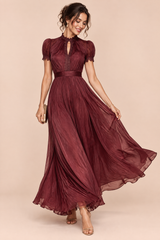 Vestido largo burdeos con volantes