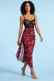 Robe longue en mesh à imprimé léopard, décolleté en V et fente haute devant — Rouge | Vue en mouvement | Lounelle Paris