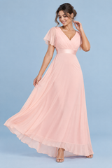Vestido rosa plisado con escote en V