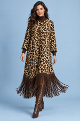 Vestido largo de leopardo con flecos