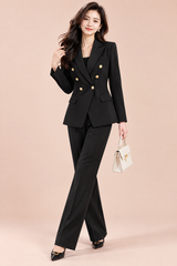 Traje de pantalón negro cruzado