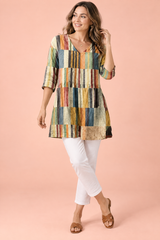Túnica de rayas con escote en V beige