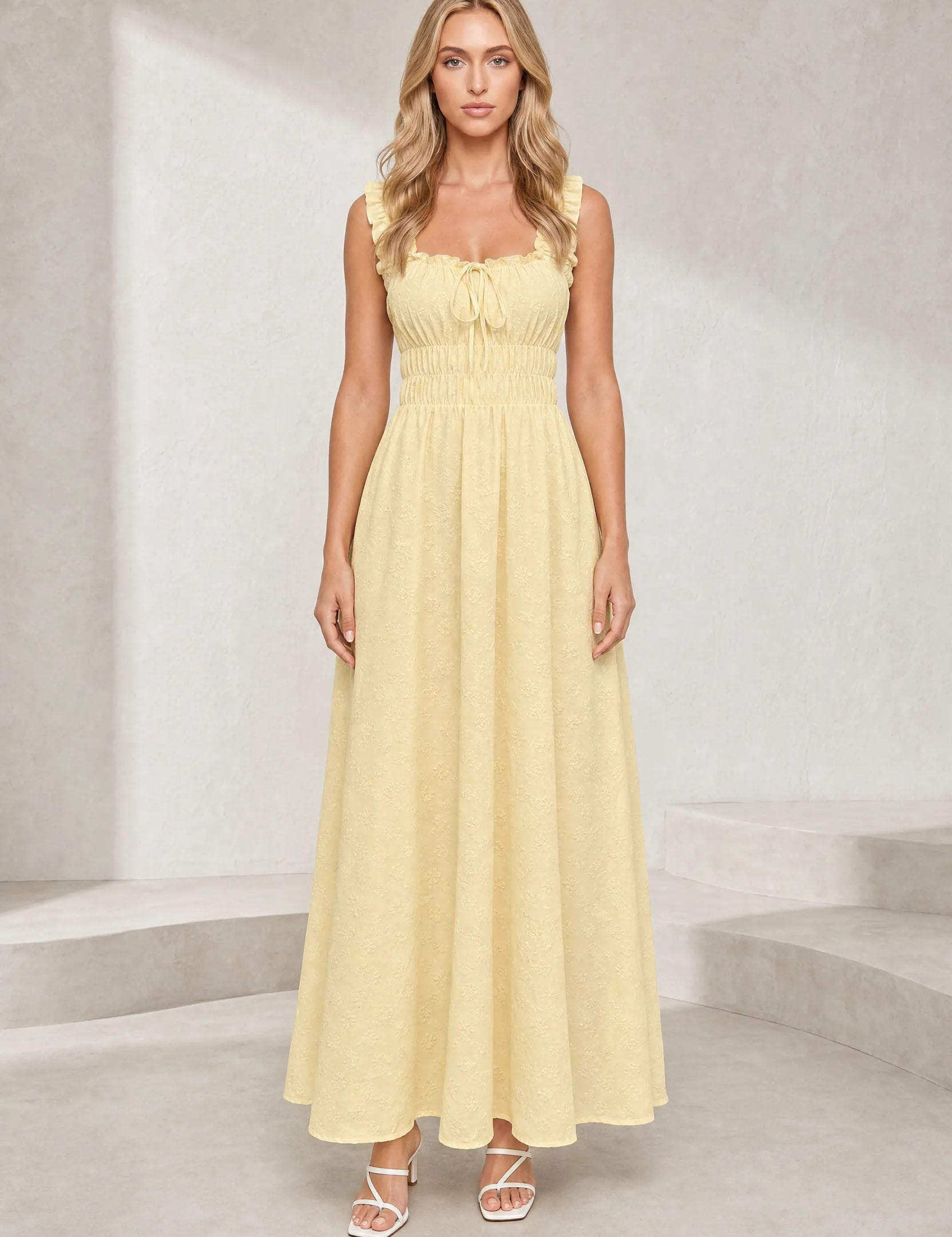 Robe jaune encolure carrée bretelles volantées | Lounelle Paris