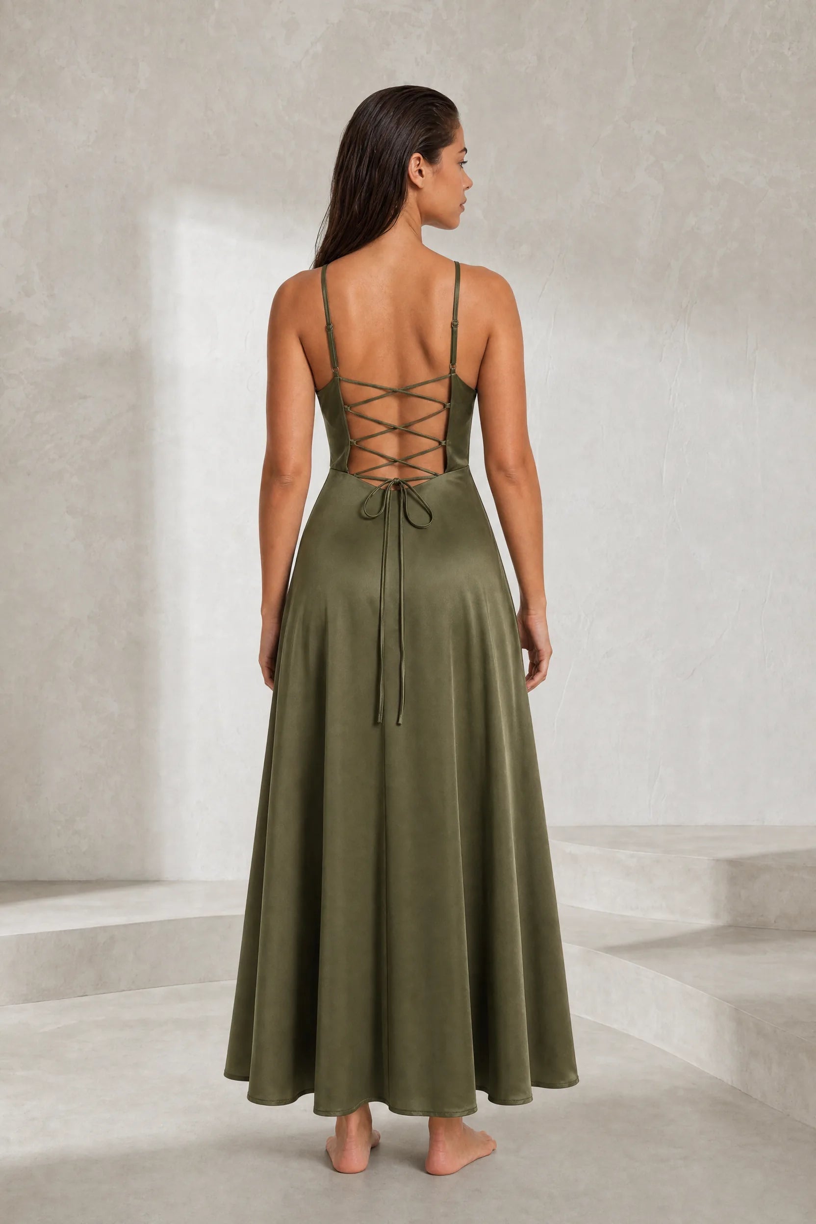 Robe longue vert militaire dos lacé | Lounelle Paris