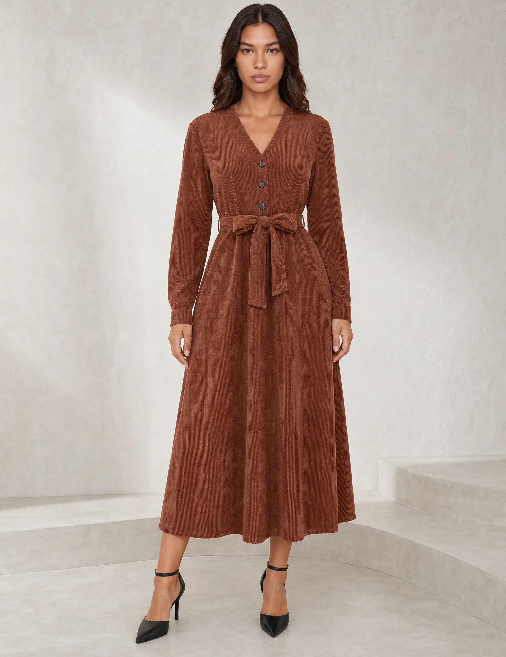 Robe marron col V velours côtelé | Lounelle Paris