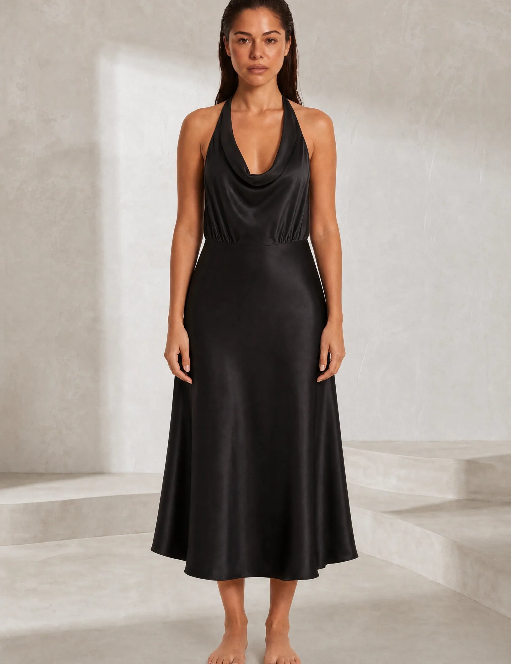 Robe noire col licou satinée | Lounelle Paris