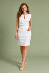 Vestido sin mangas con escote calado