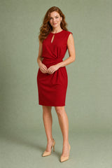 Vestido sin mangas con escote calado