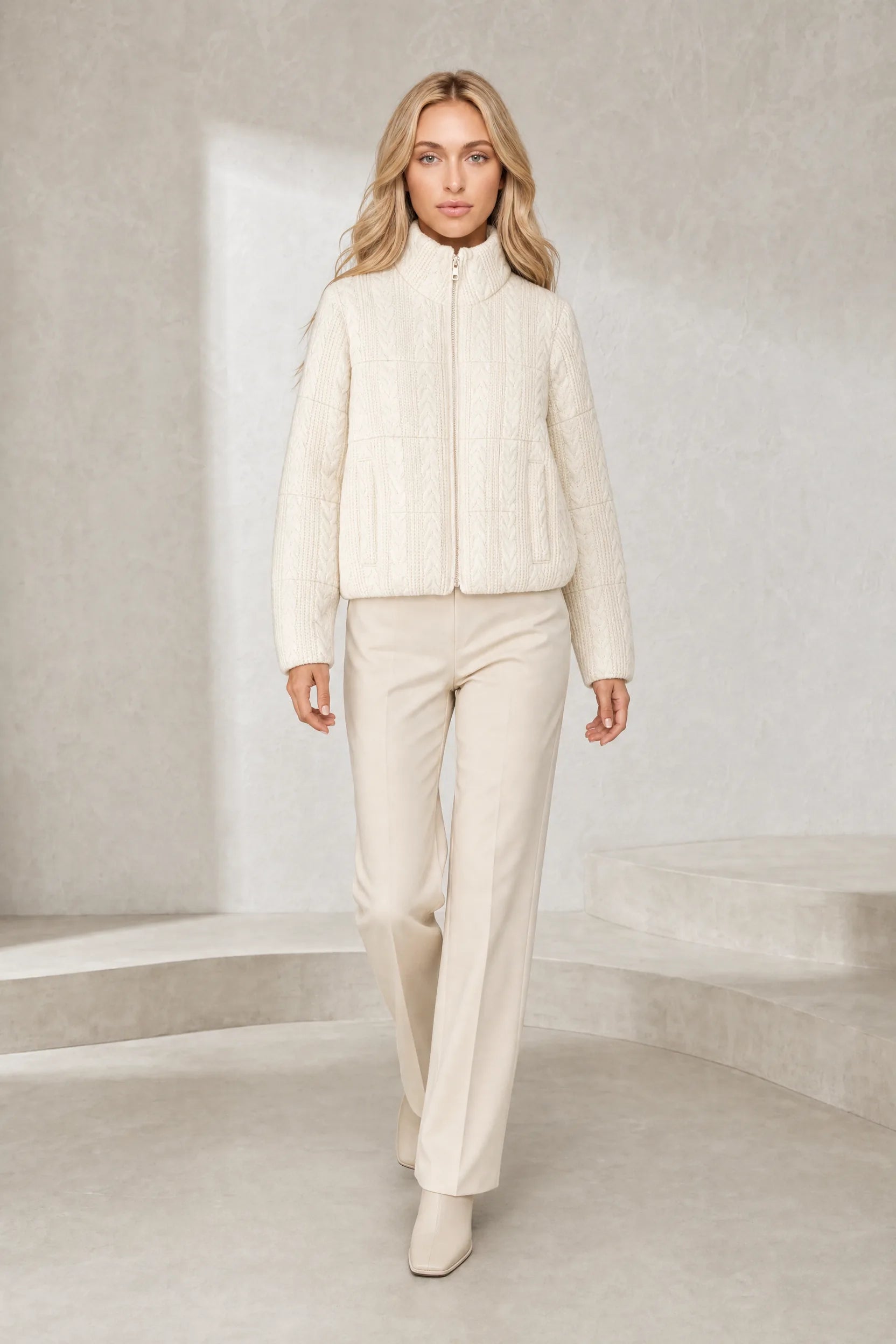 Veste maille beige col montant | Lounelle Paris